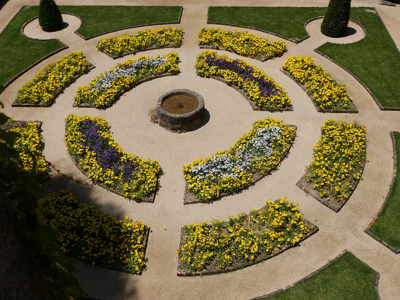 Palau de Carles I a Yuste. Fotografia de Benjamín Núñez González, (CC-by-sa)